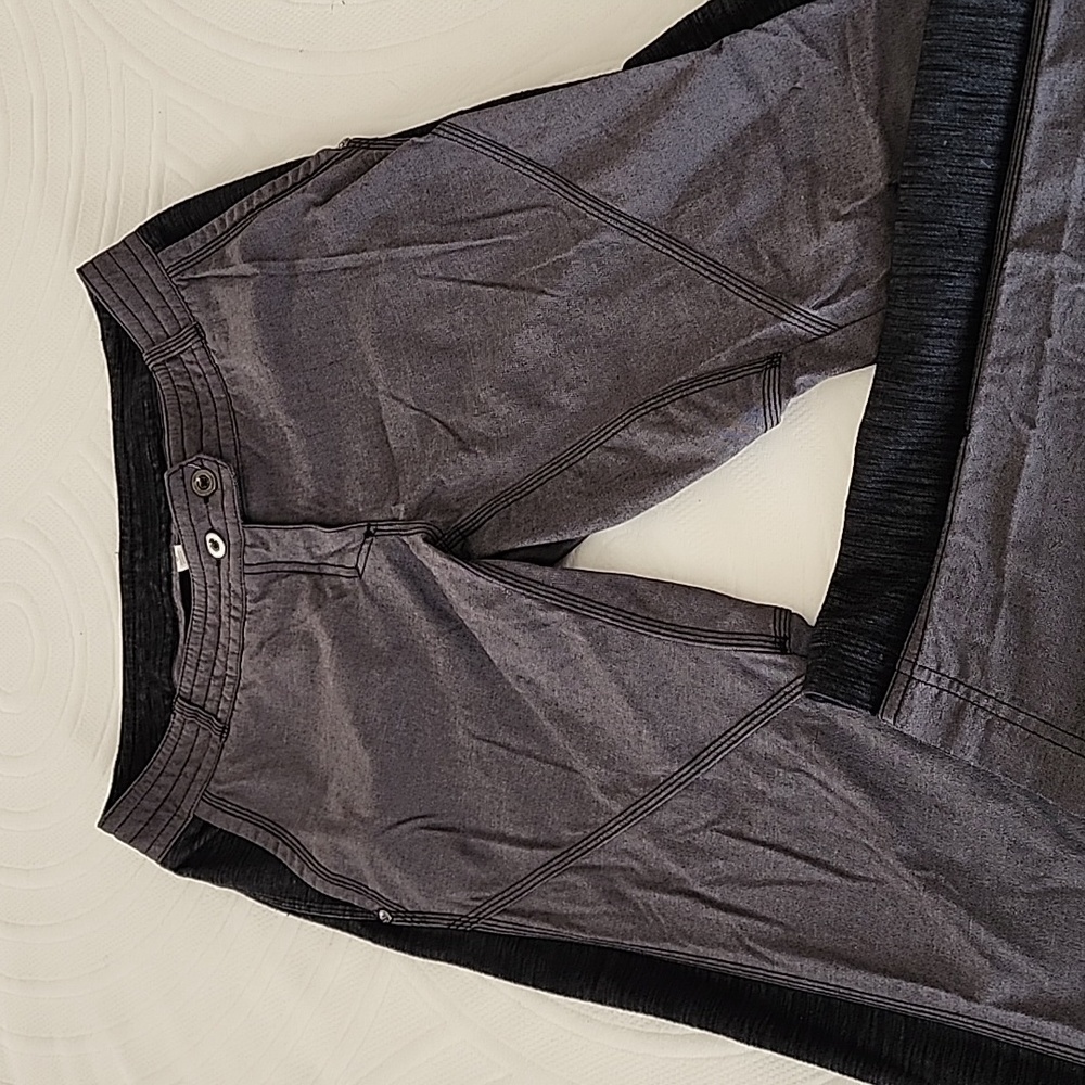 Lululemon Tek Hiking Long Pants 32"inseam